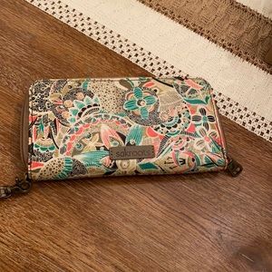 SakRoots zip around wallet